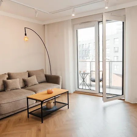 Maya's Flats & 54 - Walowa 40