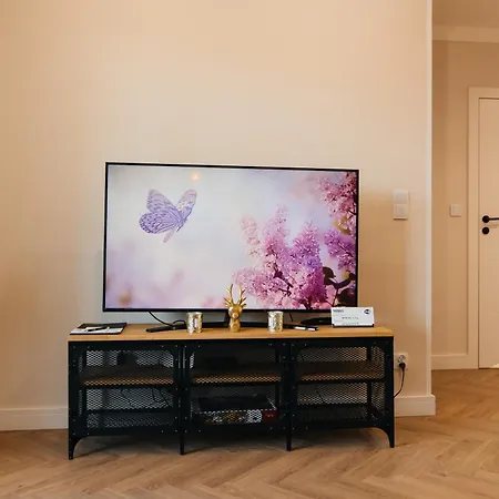 Maya's Flats & 54 - Walowa 40 Apartmán