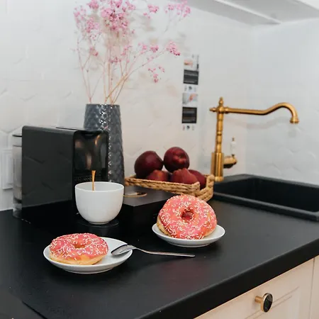 Maya's Flats & 54 - Walowa 40