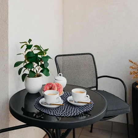 Apartmán Maya's Flats & 54 - Walowa 40 *