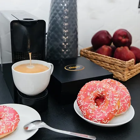 Maya's Flats & 54 - Walowa 40 *