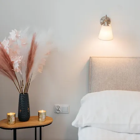 Maya's Flats & 54 - Walowa 40 Apartmán