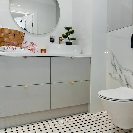 Maya's Flats & 54 - Walowa 40 * Gdańsk