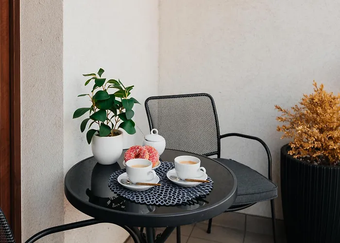 Daire Maya's Flats & 54 - Walowa 40 *