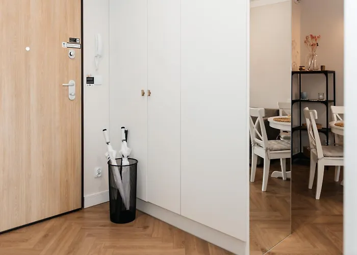 Maya's Flats & 54 - Walowa 40 Daire