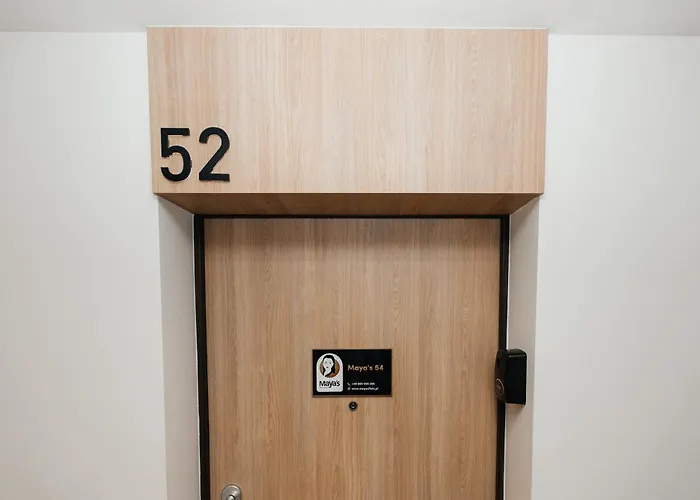 Maya's Flats & 54 - Walowa 40